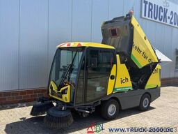 Johnston Bucher Johnston Sweeper CX202 mit EURO 6 Klima