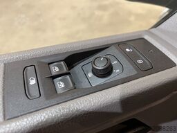 VW Transporter 2.0 TDI L1H1 150 PK Automaat / Euro...