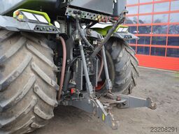 CLAAS XERION 4200 SADDLE TRAC Bauer
