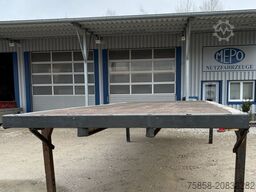 Krone 7,82m BDF Baustoff Zurringe Kranbar