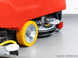 Hako Scrubmaster B75 R TB650 - 2016y - 830h