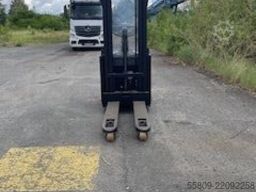 Toyota SPE160L// 1150 mm Gabeln