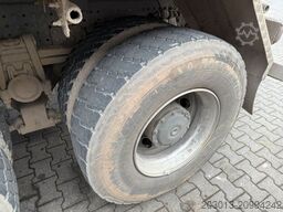 MERCEDES-BENZ Arocs 3243 8x4 Kipper Schwarzmuller Bordmatik