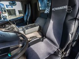 VOLVO FMX 460 - TIPPER / TRACTOR