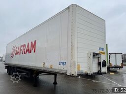 Schmitz Cargobull SCB/S3B / Double stock / Disk brakes