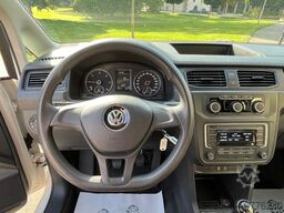 VOLKSWAGEN CADDY MAXI REGALS. TEMP. 4MOTION DACHTRÄ. KLIMA