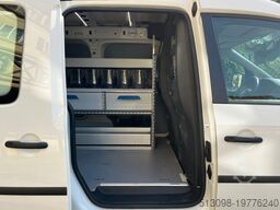 VOLKSWAGEN CADDY MAXI REGALS. TEMP. 4MOTION DACHTRÄ. KLIMA