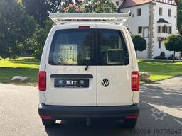 VOLKSWAGEN CADDY MAXI REGALS. TEMP. 4MOTION DACHTRÄ. KLIMA
