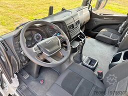 Iveco T-Way AT720T47T H Tractor Head (14 units)