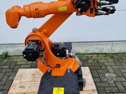KUKA KR16
