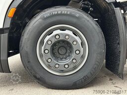 Iveco S-WAY