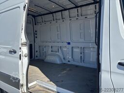 Mercedes-Benz Sprinter 317 CDI Kasten Hochdach Standard ACC