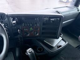 Scania R560 CB 8x4 BDF/HB / Swiss-Vehicle