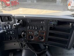 Scania R560 CB 8x4 BDF/HB / Swiss-Vehicle