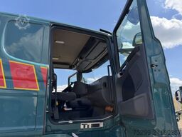 Scania R560 CB 8x4 BDF/HB / Swiss-Vehicle