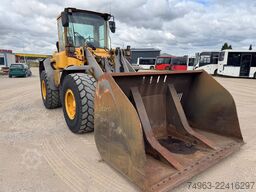 VOLVO L 60 E