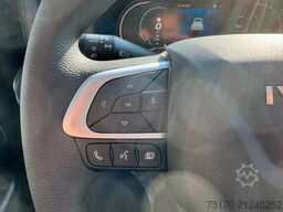 Iveco Daily 35S14 A8*R3.450mm*Automatik*Kamera*3Sitze*