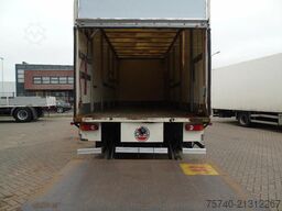 DAF CF 65.220 + LIFT