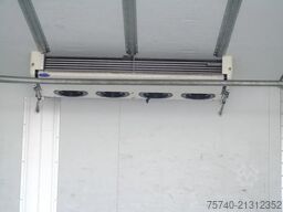 DAF CF 220 + CARRIER + EURO 6 + LIFT