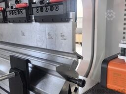 Pressmaster 160t/3200mm DA66T 8+1 Axes