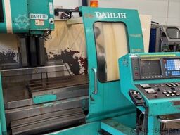 DahLih VMC 1020 4 axis divisior Fanuc