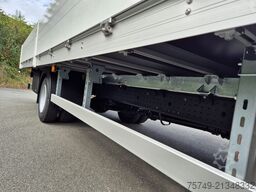Fuso FUSO 9C18 Ladekran 3x hydr.+Jib 2x hydr. =14,3m