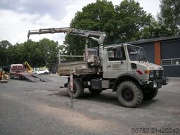 UNIMOG Unimog U1250 mit Kran
