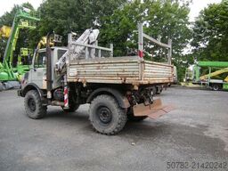 UNIMOG Unimog U1250 mit Kran