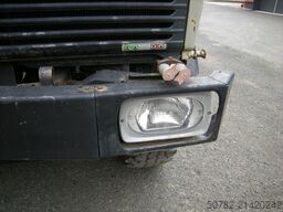 UNIMOG Unimog U1250 mit Kran