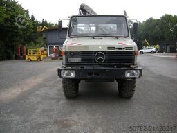 MERCEDES-BENZ Unimog U1250 mit Kran MKG 105