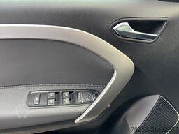 Mercedes-Benz T 180 AUT Fernlichtass. Kam. KeyLess KlimaA LED