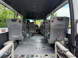 MERCEDES-BENZ Sprinter 311 Cdi 9Sitze Rollstuhllift Klima Navi