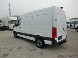 MERCEDES-BENZ SPRINTER 319 CDI STANDARD, IEBETüR