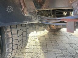 Renault Midlum 180 11,9t  Manual.  490026 km, MOT 02-04...