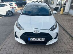 TOYOTA Yaris Basis /  12x Fahrzeuge verfügbar