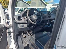 MERCEDES-BENZ Sprinter 215 CDI Doka  1. Hand