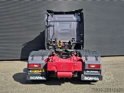 Scania R520 V8 6x4 / RETARDER / HYDRAULIC / FULL AIR.
