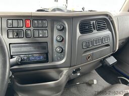 DAF LF 210 FA / 12 Ton / 420 dkm / Curtainside / Lo...