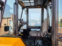 JCB 940-4 T4 - TRIPLEX