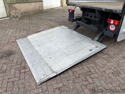 Mercedes-Benz Antos 2533 6x2 DRANKENWAGEN 139.298 km