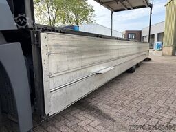 Mercedes-Benz Antos 2533 6x2 DRANKENWAGEN 139.298 km