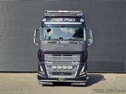 Volvo FH 16 750 / 8x4 / 245.000 kg / RETARDER /