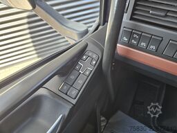 Volvo FH 16 750 / 8x4 / 245.000 kg / RETARDER /