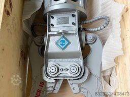 AJCE ACR10 concrete crusher, vergruizer, broyeur