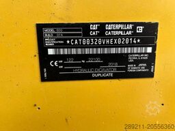 CAT 320