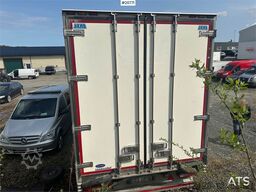 HFR 2 axle cabinet trailer w/ Vector unit