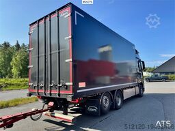 Mercedes-Benz Actros 2563 6x2 Box Truck