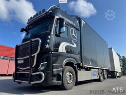 Mercedes-Benz Actros 2563 6x2 Box Truck
