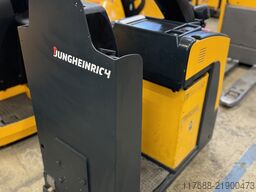 Jungheinrich EZS 130 - Service Neu