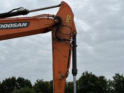 Doosan DX235LCR-5
